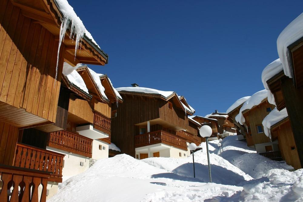 Madame Vacances Les Chalets Des Alpages La Plagne Exterior foto